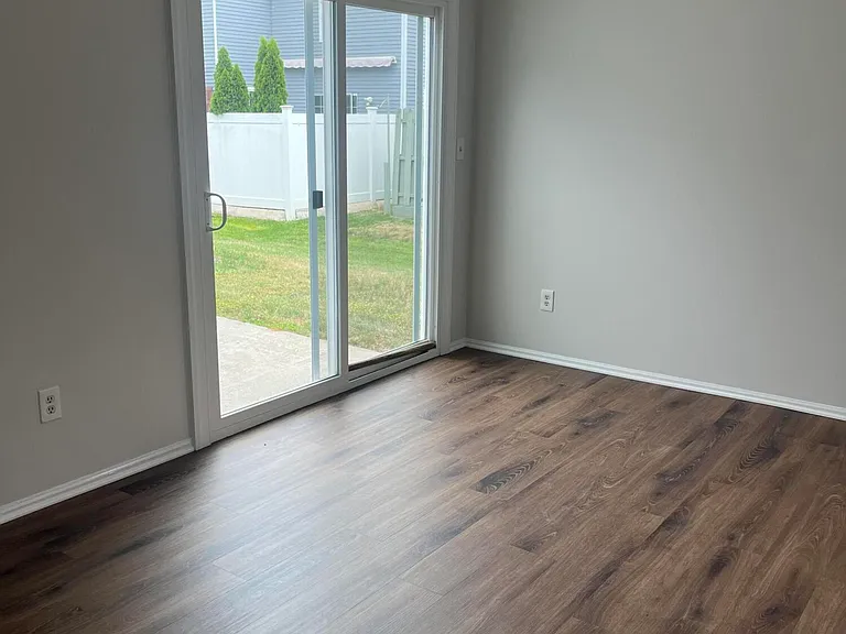 157 Malibu Dr — Photo 7