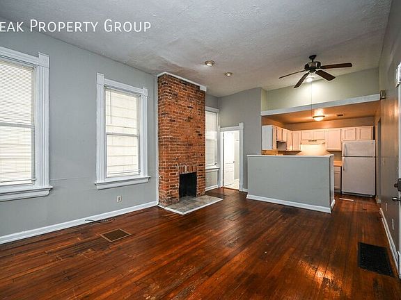 4th image of 2667 Bellevue Ave APT 1