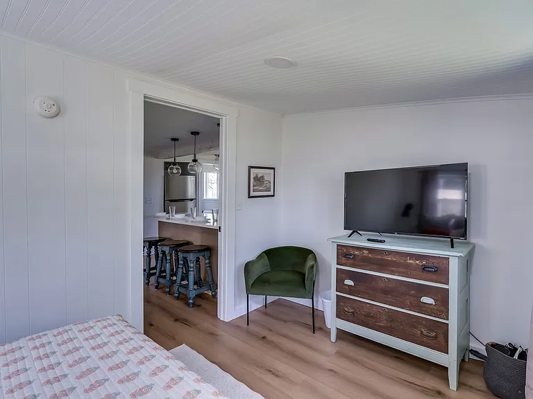 105 Brown Shores Rd — Photo 23