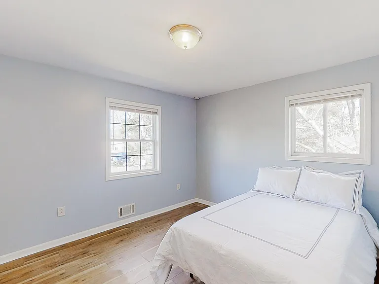 5205 Flemish Ct — Photo 4