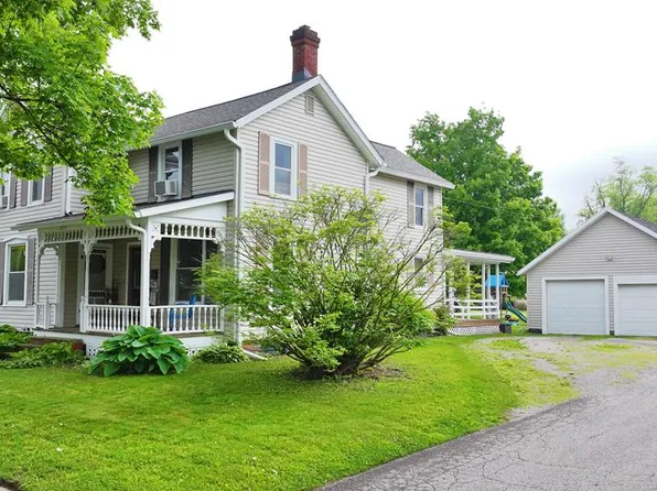 215 S Water St, Loudonville, OH 44842