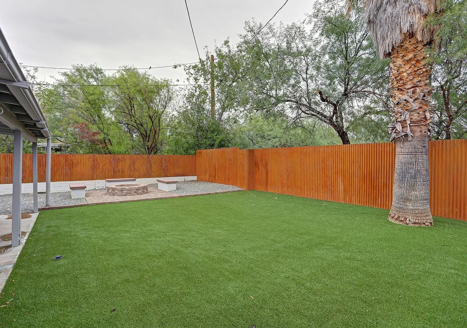 1509 E. 9th St. — Photo 3