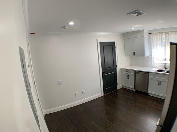 3rd image of 39 Endicott St #7