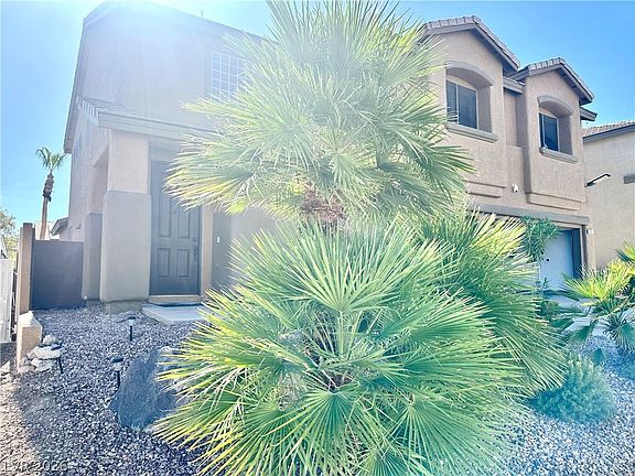 4th image of 52 Green Hills Ct