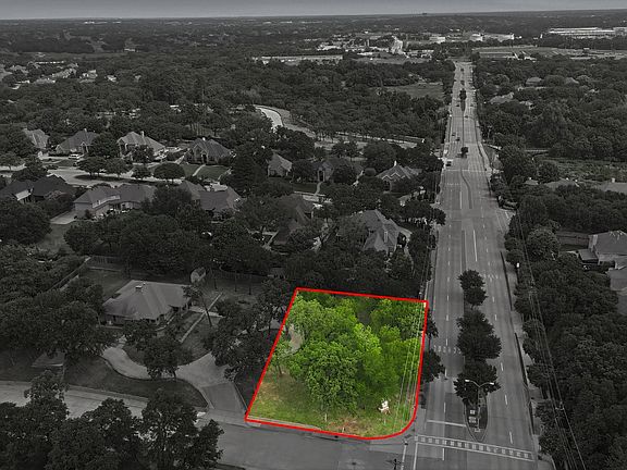 3rd image of 6616 Glenhope Cir N
