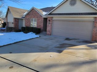 709 NE 75th Ter, Gladstone, MO 64118
