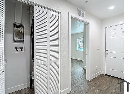 401 E Boyer St #6 — Photo 4