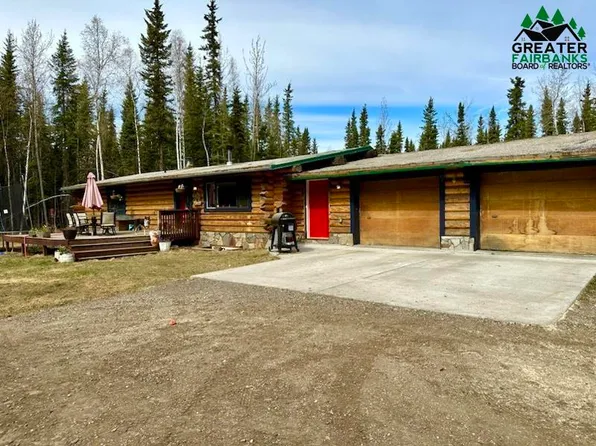 2144 Peede Rd, North Pole, AK 99705