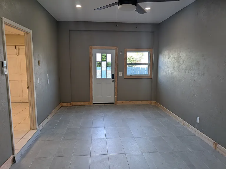 729 Myrtle Ave #729 — Photo 6