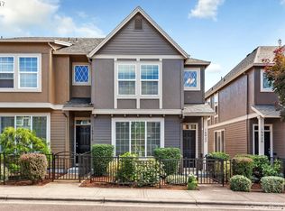 16922 NW Shadow Hills Ln, Beaverton, OR 97006