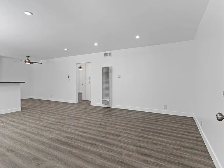 630 Nebraska Avenue — Photo 10