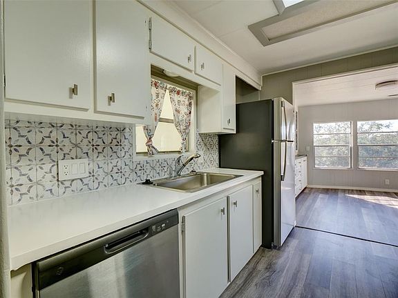 3rd image of 2218 ORANGEWOOD CIRCLE #1540