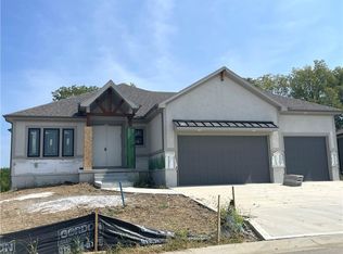 12712 W 174th St, Overland Park, KS 66221