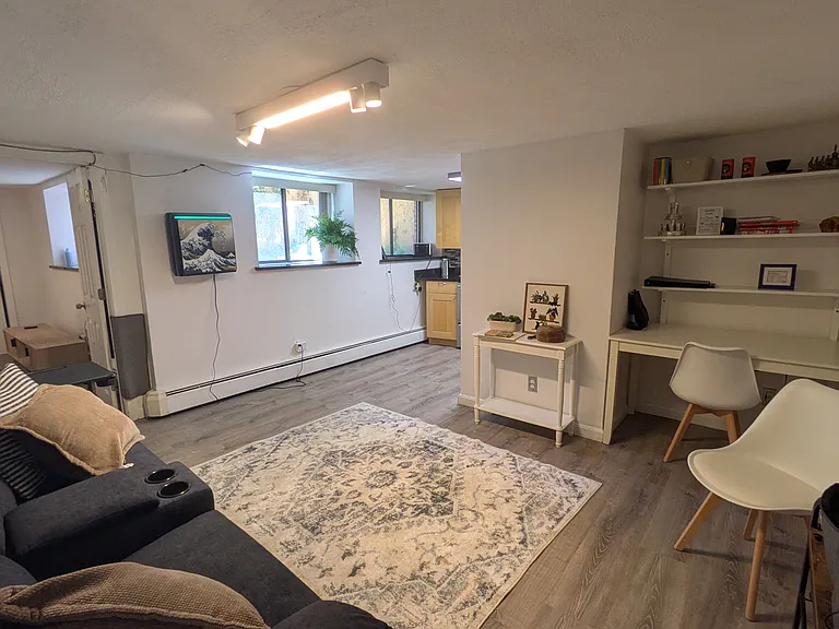 110 Lanark Rd #15 — Photo 16