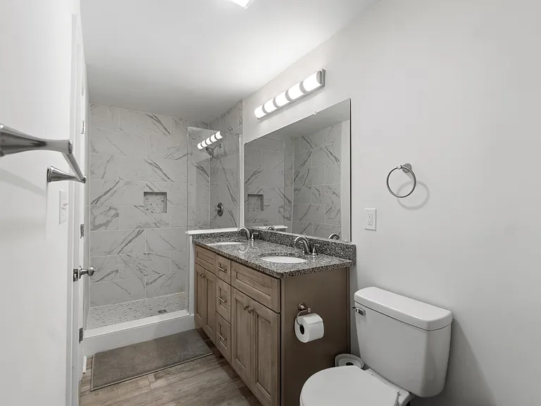 5604 N Pawnee Rd — Photo 8