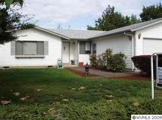 2815 Beaver Ct, Hubbard, OR 97032
