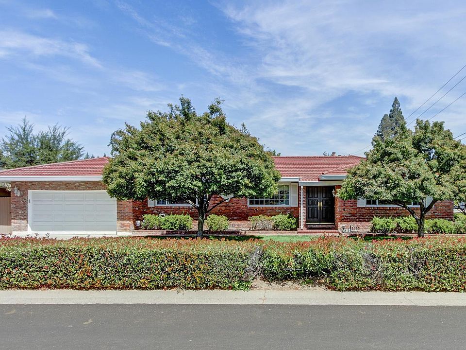 1st image of 5649 Newbury Way