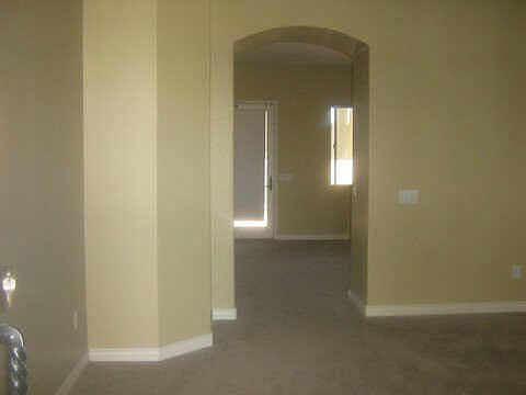 5th image of 911 W Mesquite Tree Drive