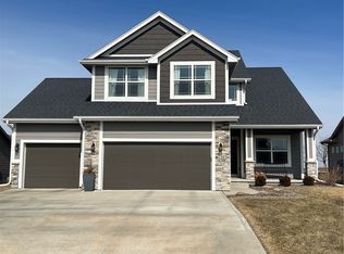 2302 NE 17th St, Ankeny, IA 50021