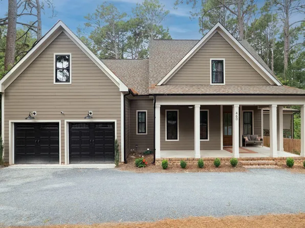 460 Crestview Road, Southern Pines, NC 28387