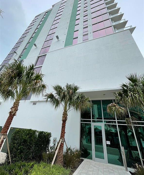 1st image of 777 3RD AVENUE N #803