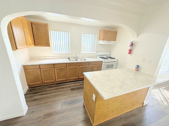 2nd image of 2051-2053 W 54th St #2051
