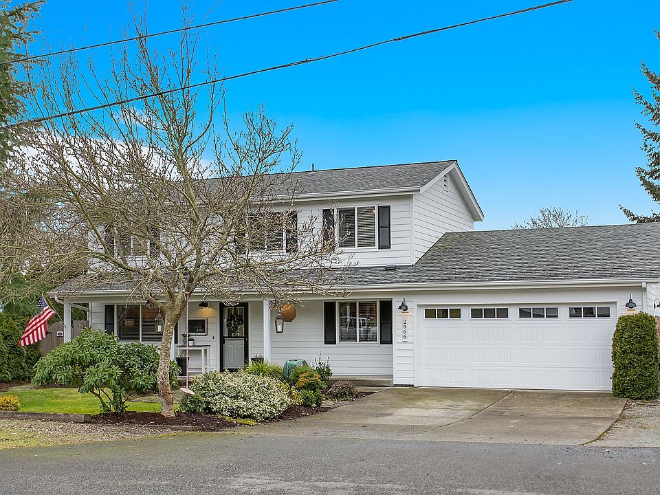 1st image of 2966 40th Ave NE