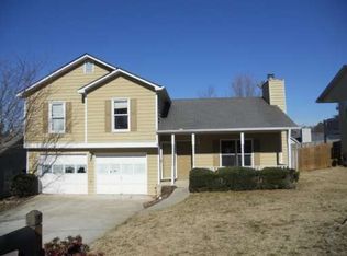 2377 Planters Cove Dr, Lawrenceville, GA 30044