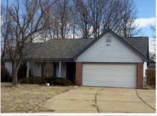 4764 Bending Oaks Cv E, Memphis, TN 38128