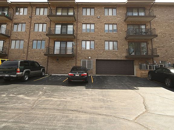 2nd image of 4009 W 93rd Pl APT 2G
