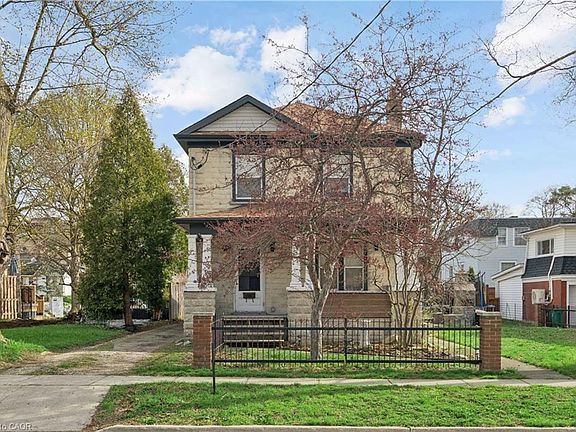 2nd image of 855 Hamilton St