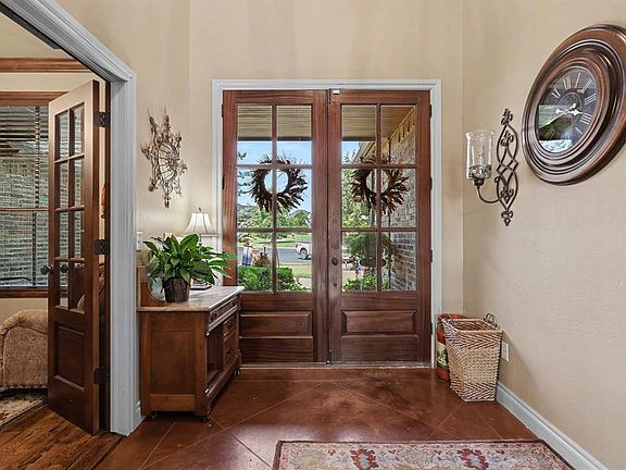 4th image of 9300 NW 97th Cir