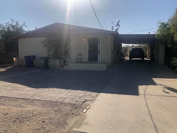 2nd image of 1960 S San Antonio Dr