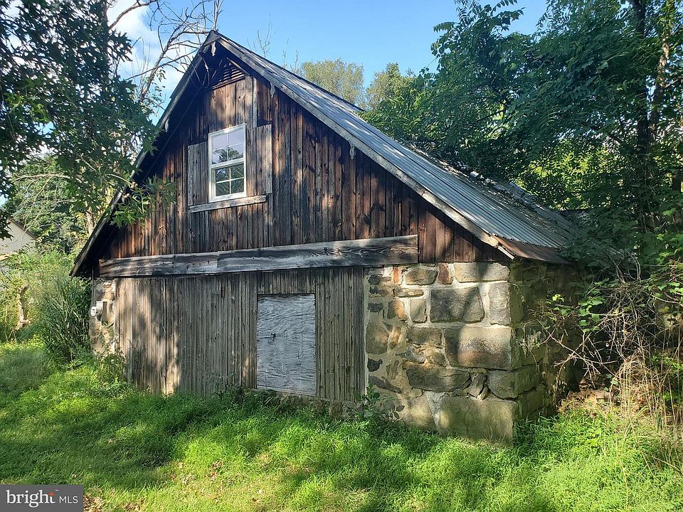 2nd image of 0 Shelly Rd