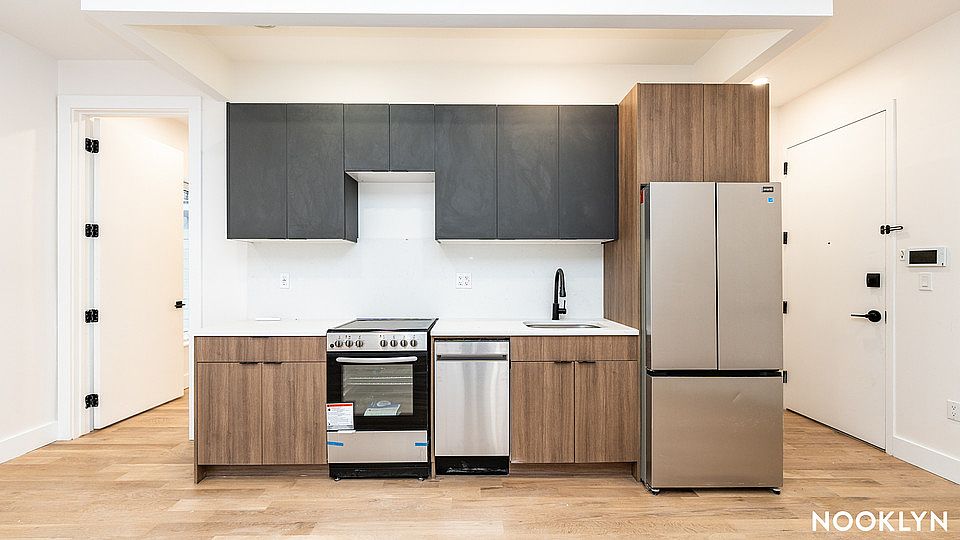 1st image of 103 Moore St #1M
