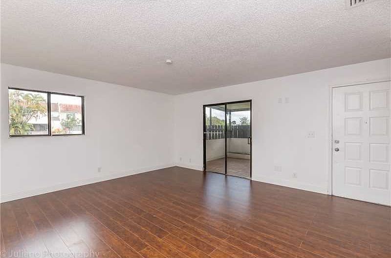 2nd image of 153 San Remo Blvd