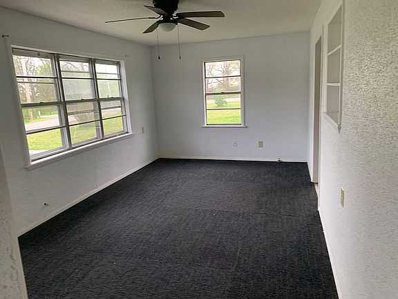 3rd image of 572 11th St
