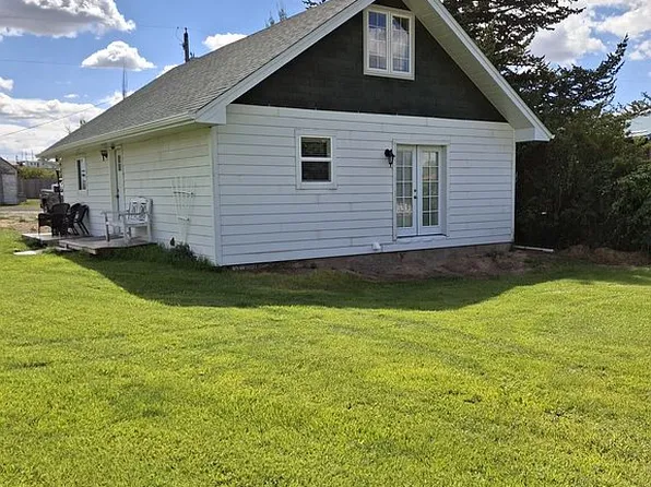 516 E Hampton St, White Sulphur Springs, MT 59645