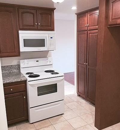 3rd image of 1200 S Catalina Ave #420