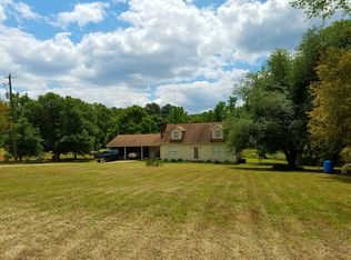 632 Cedar Dr, Nicholson, GA 30565