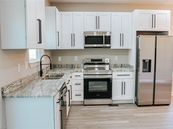 402 Hogart St, Franklin, VA 23851