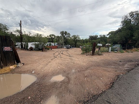 3rd image of 4 Paseo Los Pereas
