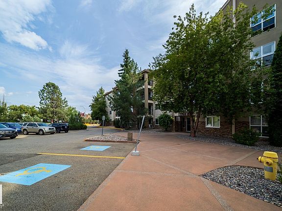 3rd image of 8912 156th St NW #209