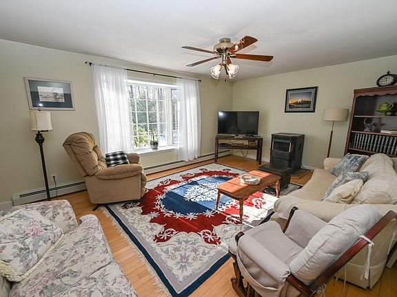 5th image of 358 Peakes Hill Road