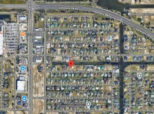 615 SW 26th Ter, Cape Coral, FL 33914