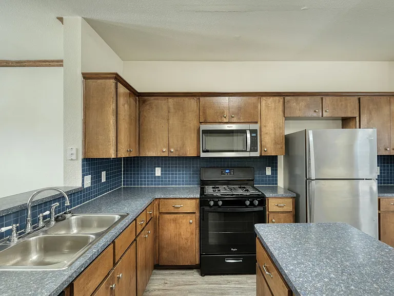 2215 Dry Creek Dr #603 — Photo 9