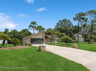 18 Jungleplum Ct S, Homosassa, FL 34446
