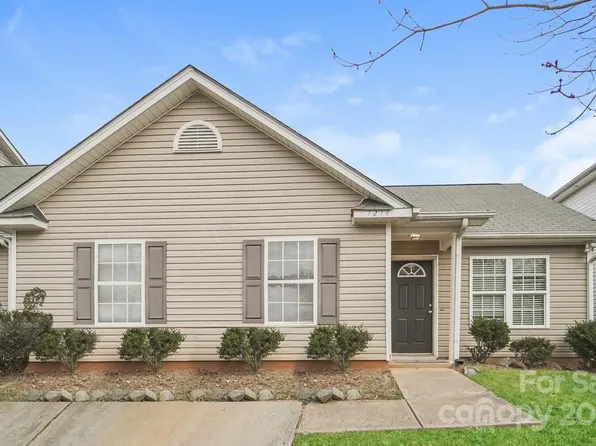 1214 Crandon Dr, Charlotte, NC 28216