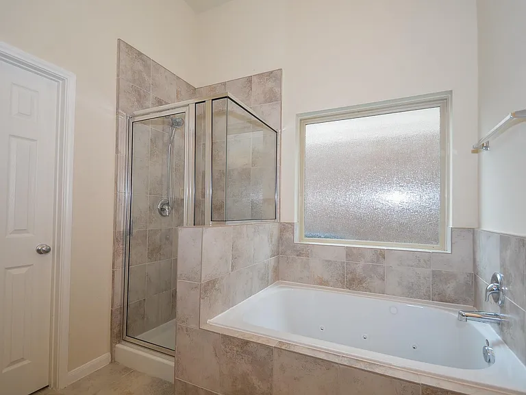 20215 Stonebridge Terrace Dr — Photo 16