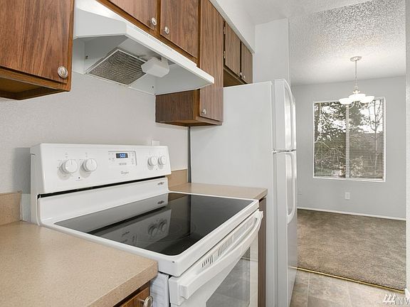 5th image of 12515 NE 145th Pl APT D129